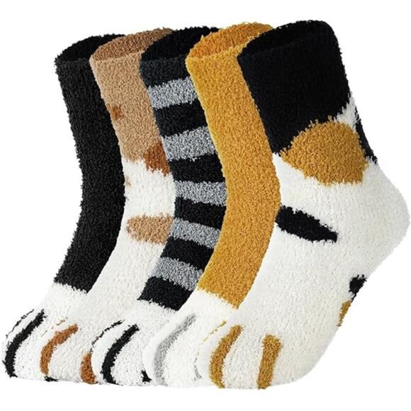 Clothirily Fuzzy Socks for Women - Fluffy, Soft, Slipper Socks for Winter, Cute - Picture 7 of 7